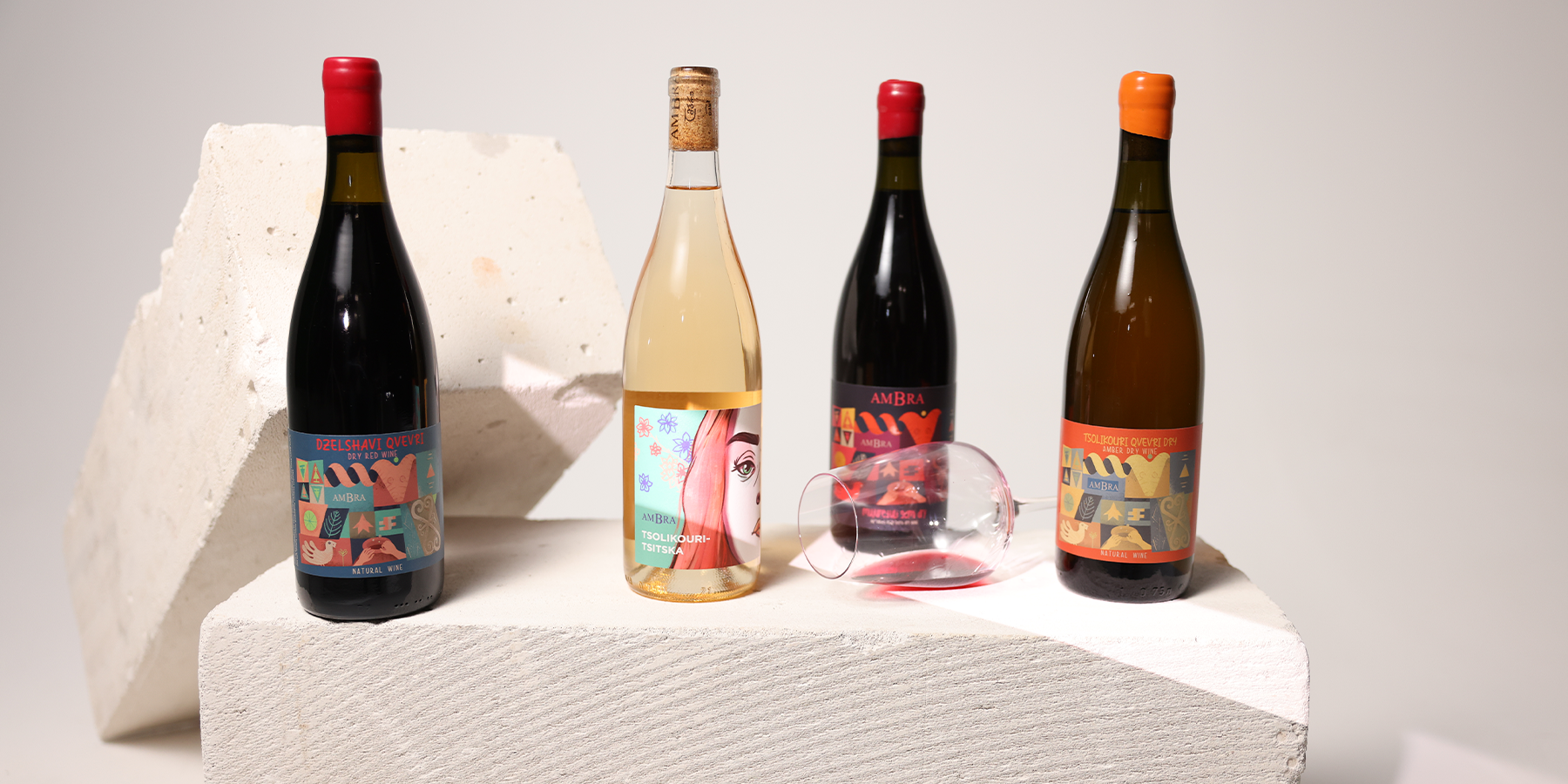 Lorem Ipsum Dolor Sit AmetWinery "AMBRA"